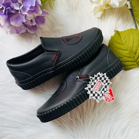 Vans X Marvel Black Widow Slip On Sneakers - Picture 3 of 6